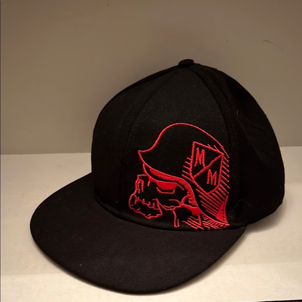Metal Mulisha Black Hat with Red Skull Design